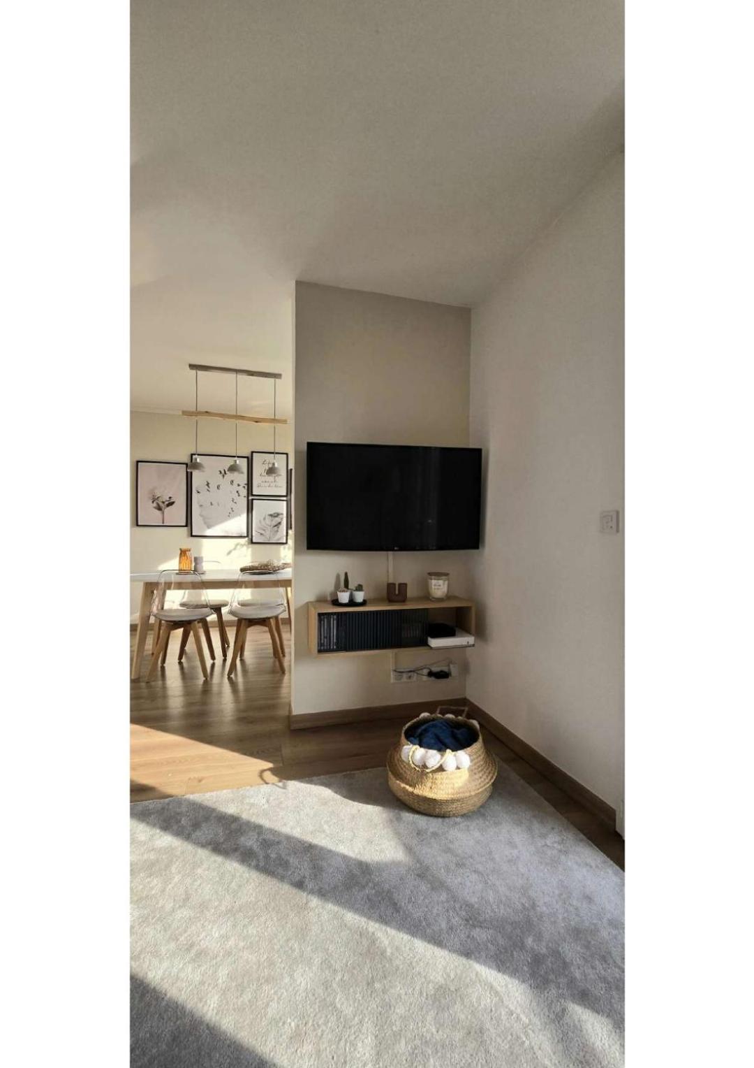 Apartament Superbe T3 Cosy, Parking Gratuit + Balcon Riom Zewnętrze zdjęcie