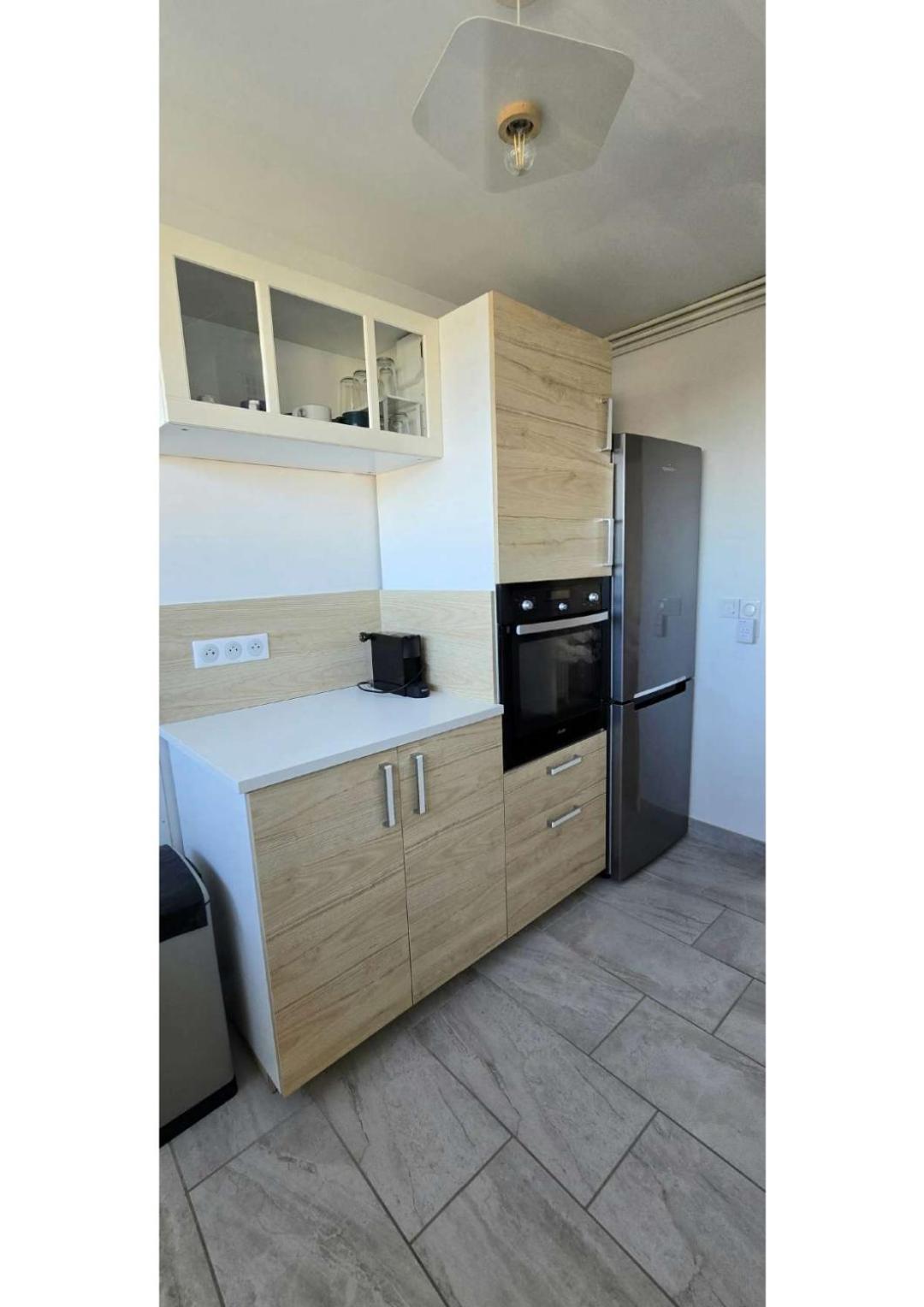 Apartament Superbe T3 Cosy, Parking Gratuit + Balcon Riom Zewnętrze zdjęcie