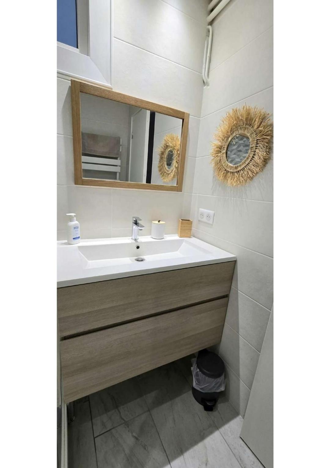 Apartament Superbe T3 Cosy, Parking Gratuit + Balcon Riom Zewnętrze zdjęcie