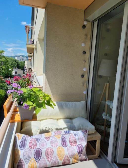Apartament Superbe T3 Cosy, Parking Gratuit + Balcon Riom Zewnętrze zdjęcie